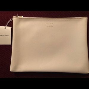 Delfonics X Sézane Pouch